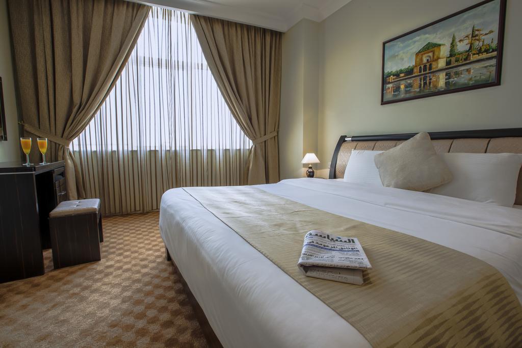 Sara Plaza (Adults Only) Aparthotel Kuwait City Exterior photo