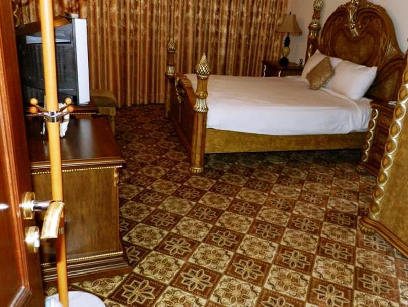 Sara Plaza (Adults Only) Aparthotel Kuwait City Exterior photo